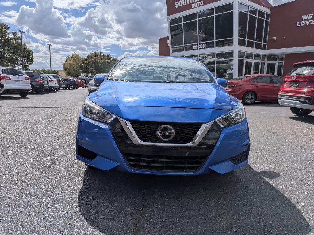 2021 Nissan Versa Image 8