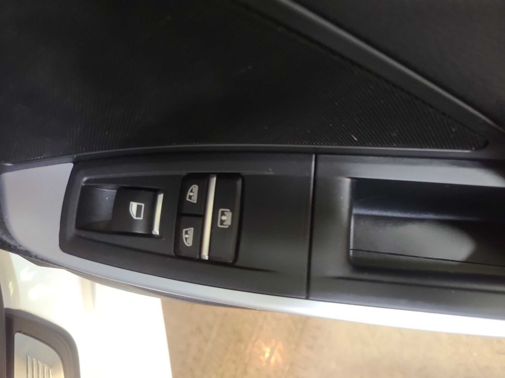 2014 BMW 6 Series Image 35