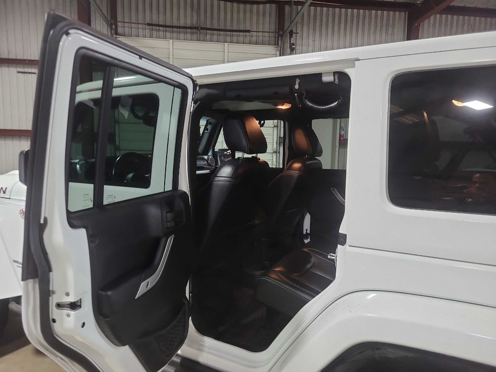 2014 Jeep Wrangler Unlimited Image 28