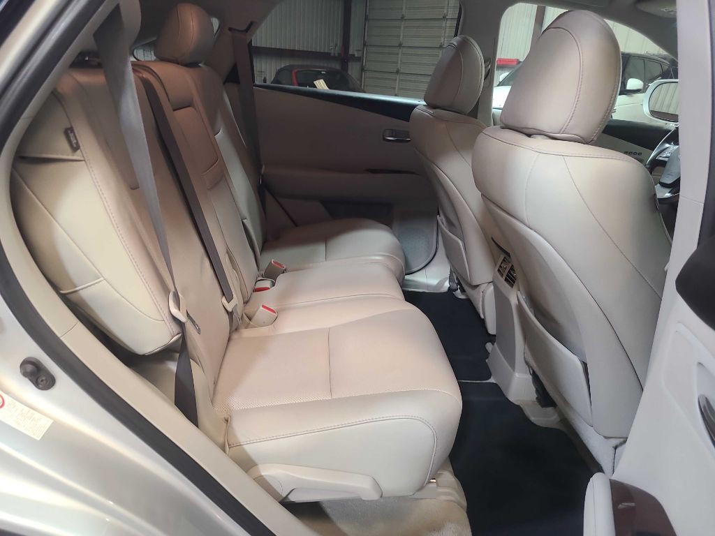2011 Lexus RX Image 27