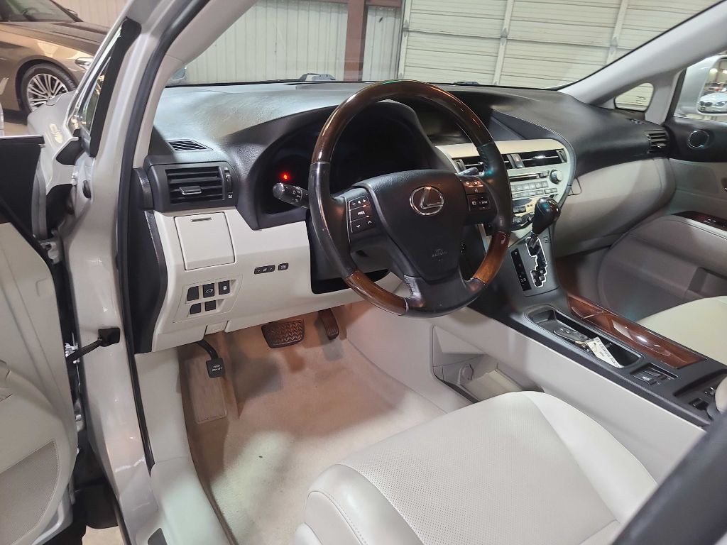 2011 Lexus RX Image 33