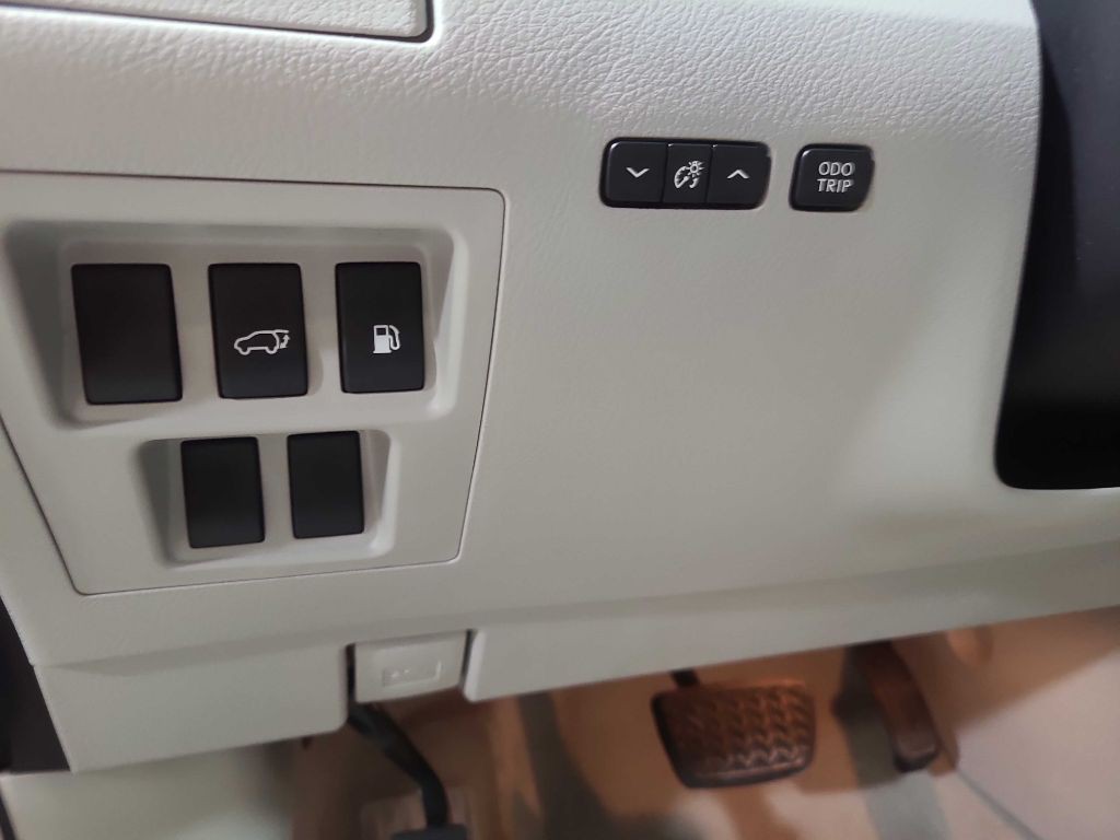 2011 Lexus RX Image 37
