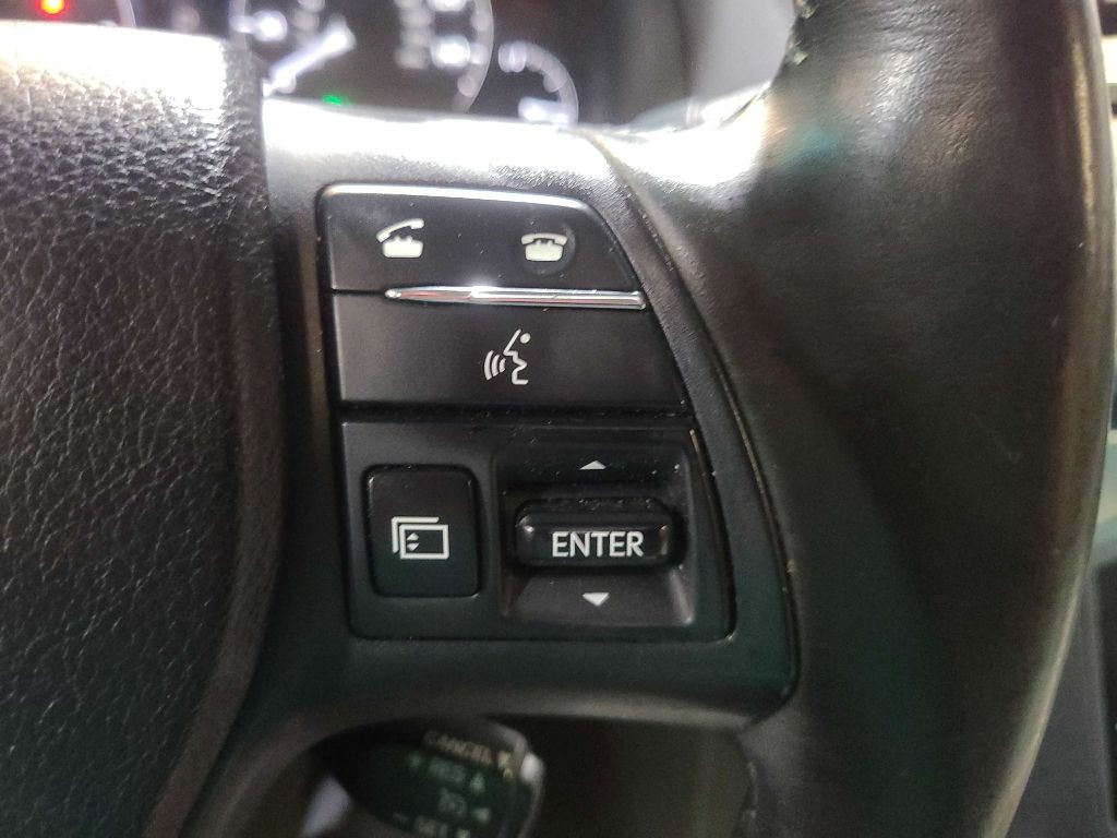 2011 Lexus RX Image 39