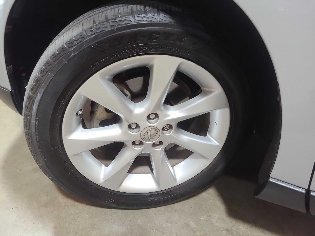 2011 Lexus RX Image 47