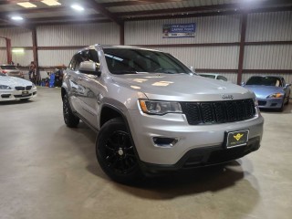 Image for 2018 Jeep Grand Cherokee Laredo ID: 6695228