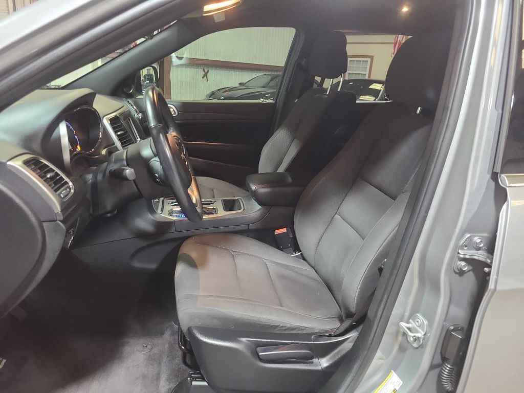 2018 Jeep Grand Cherokee Image 23