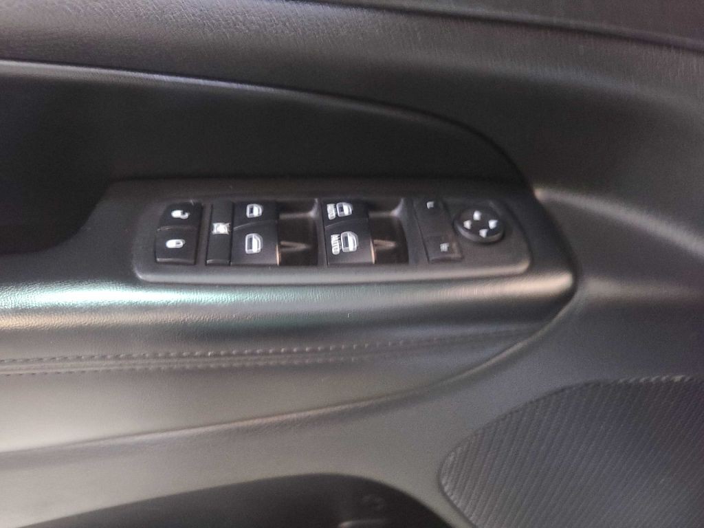 2018 Jeep Grand Cherokee Image 36