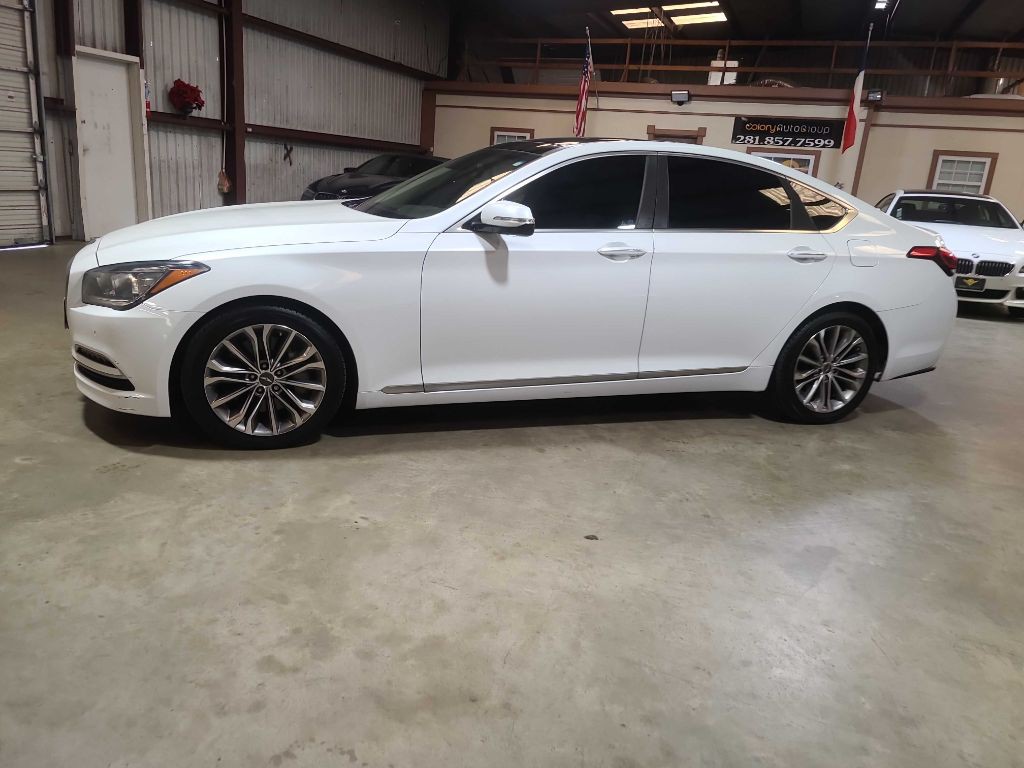 2015 Hyundai Genesis Image 13