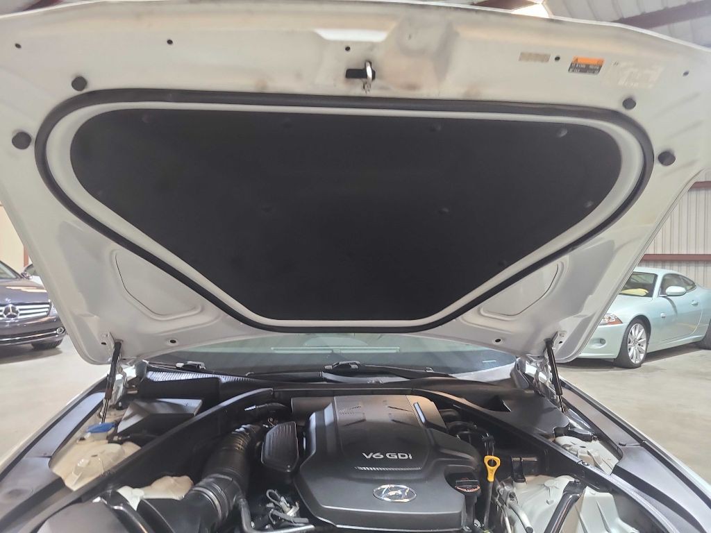 2015 Hyundai Genesis Image 52