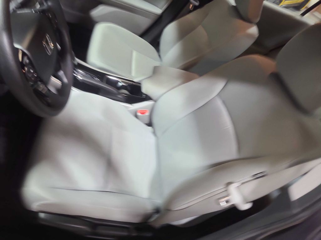 2017 Honda Accord Image 21