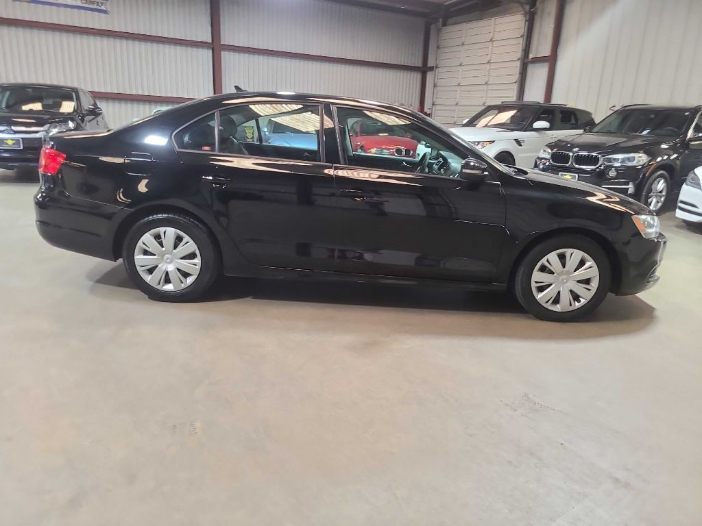 2014 Volkswagen Jetta Image 5