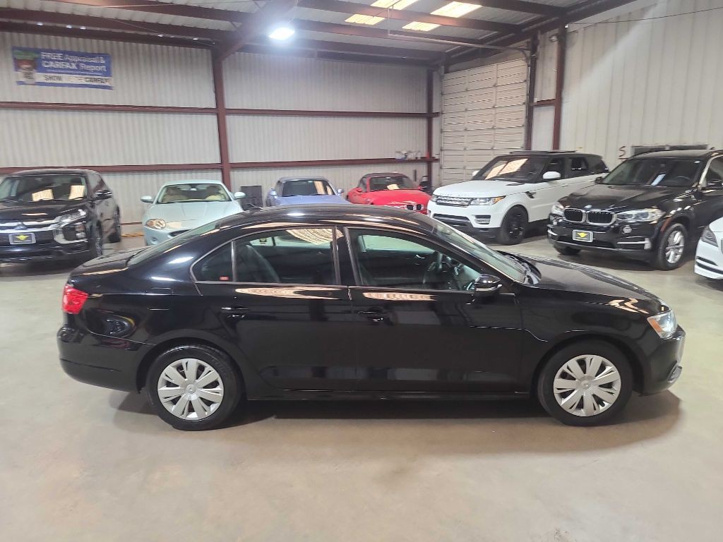 2014 Volkswagen Jetta Image 16