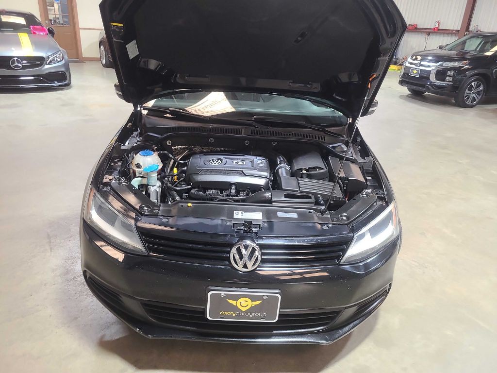 2014 Volkswagen Jetta Image 33