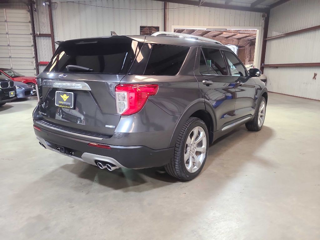 2020 Ford Explorer Image 8