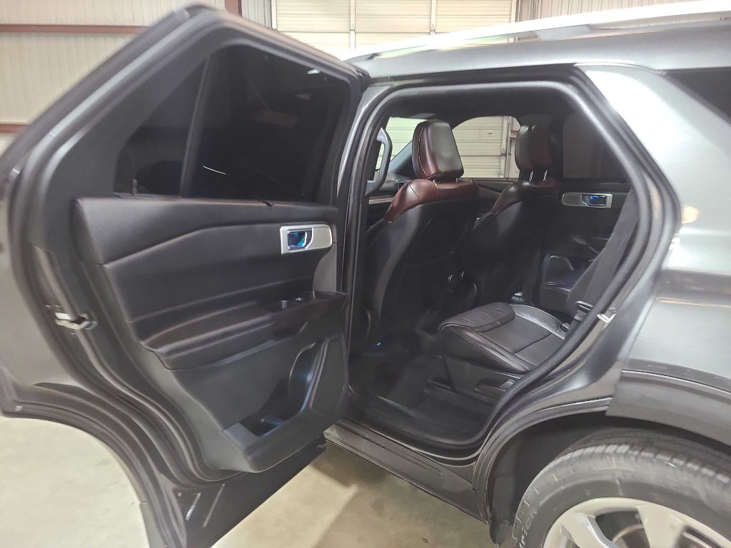 2020 Ford Explorer Image 27