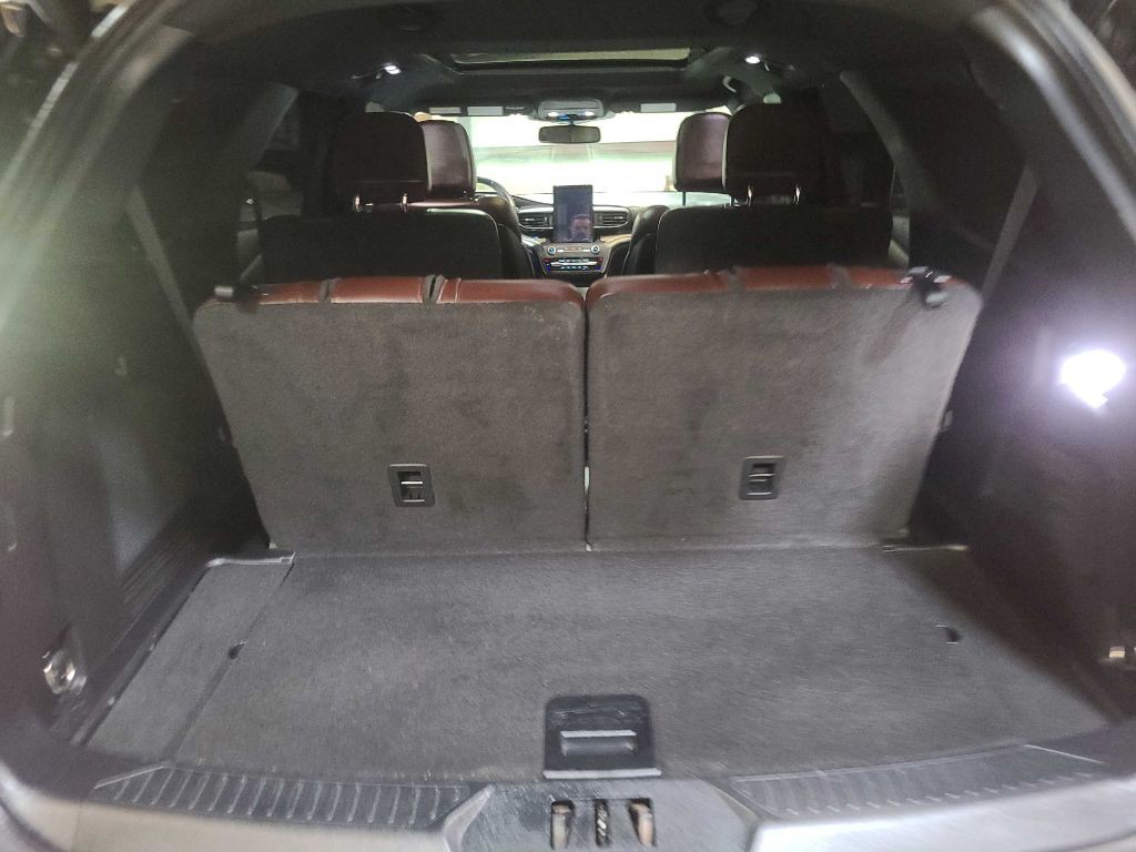 2020 Ford Explorer Image 30