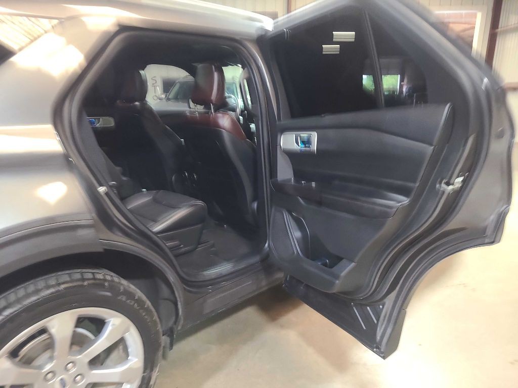 2020 Ford Explorer Image 33