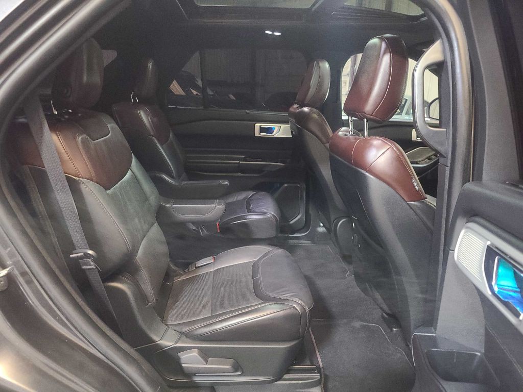 2020 Ford Explorer Image 34