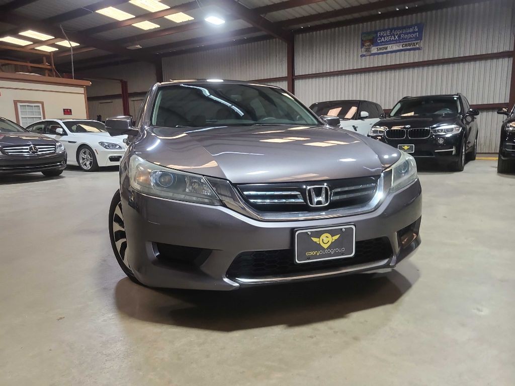 2015 Honda Accord Image 1
