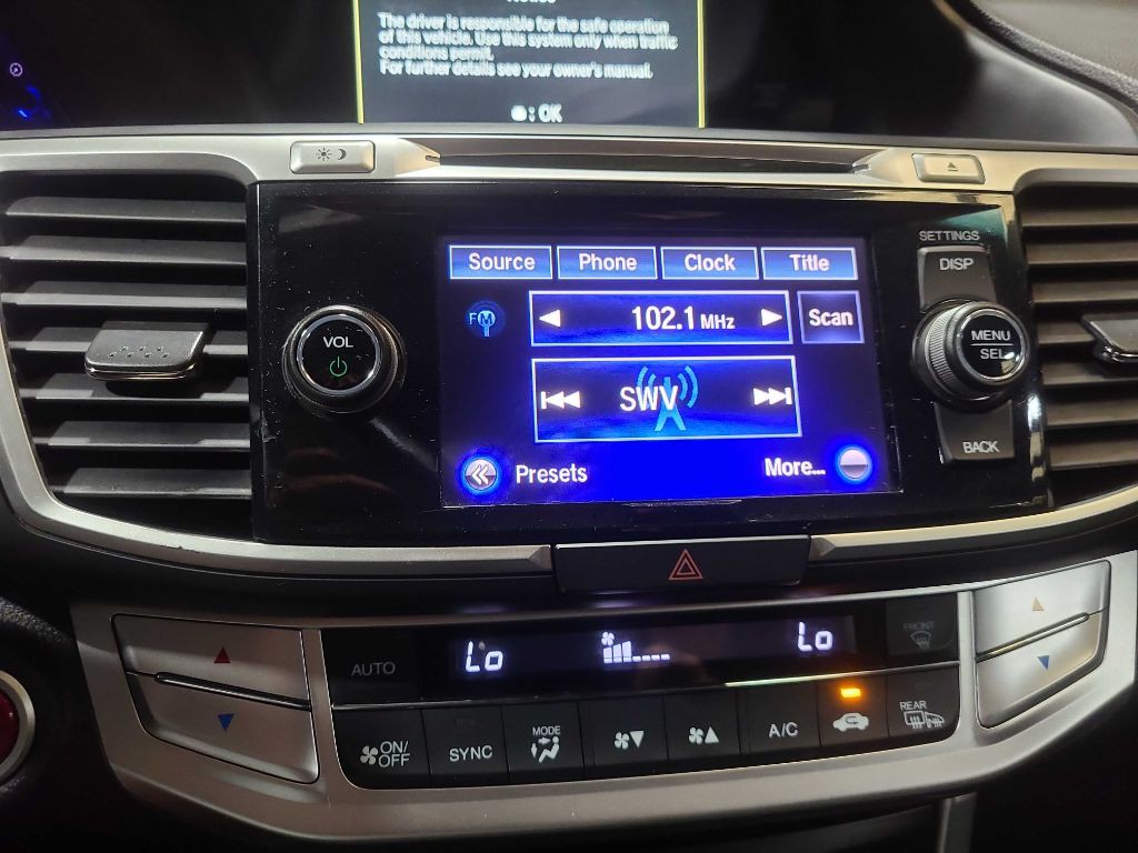 2015 Honda Accord Image 34