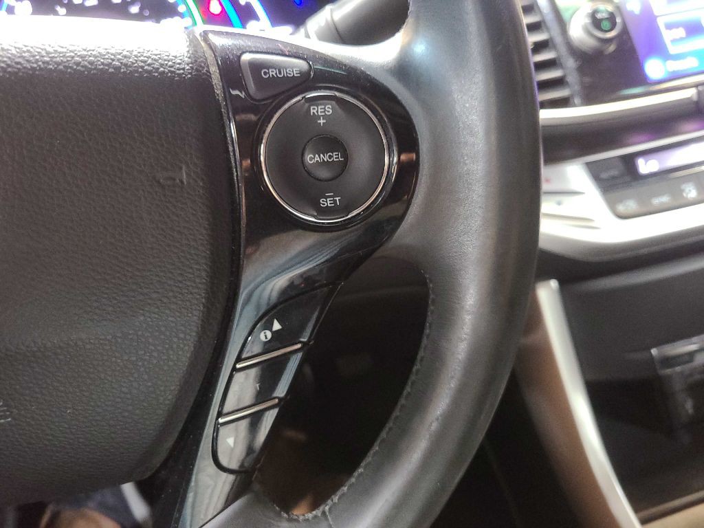 2015 Honda Accord Image 37