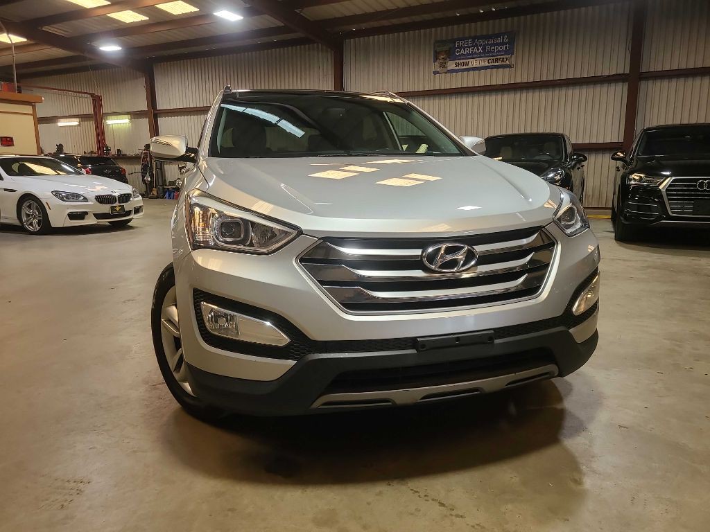 2015 Hyundai Santa Fe Sport Image 2