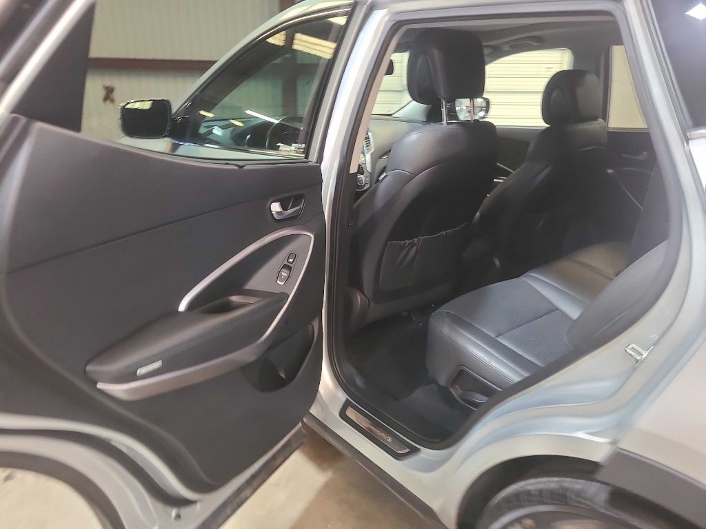 2015 Hyundai Santa Fe Sport Image 23
