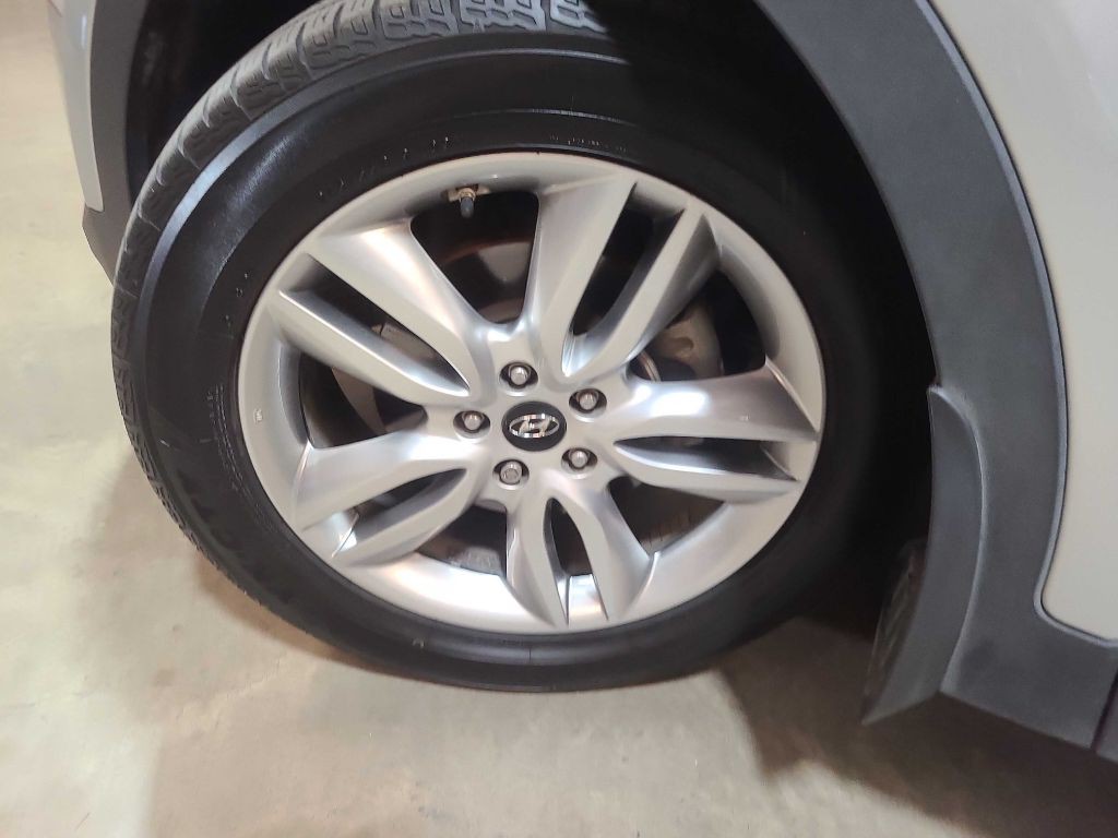 2015 Hyundai Santa Fe Sport Image 48