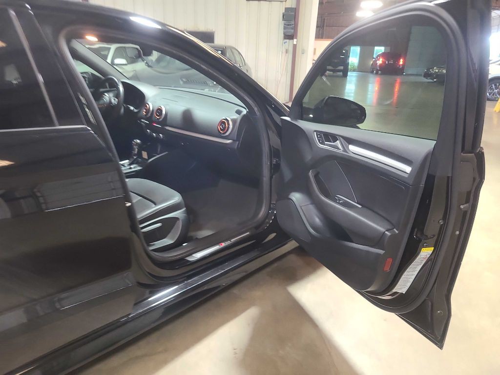 2016 Audi A3 Image 25