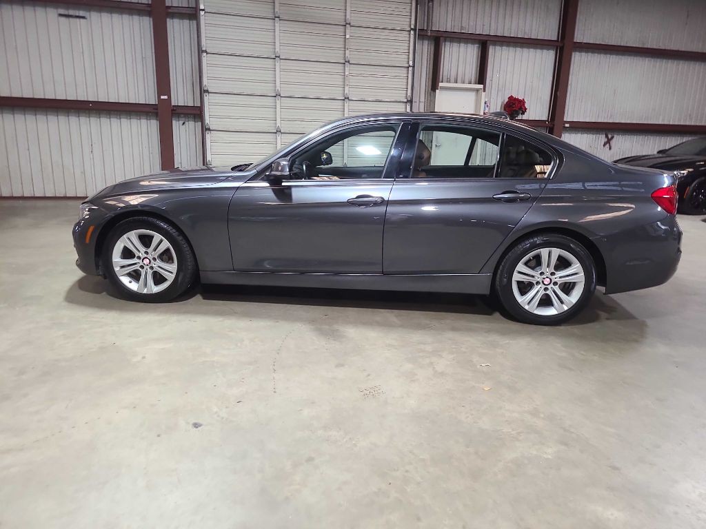 2016 BMW 3 Series Image 13