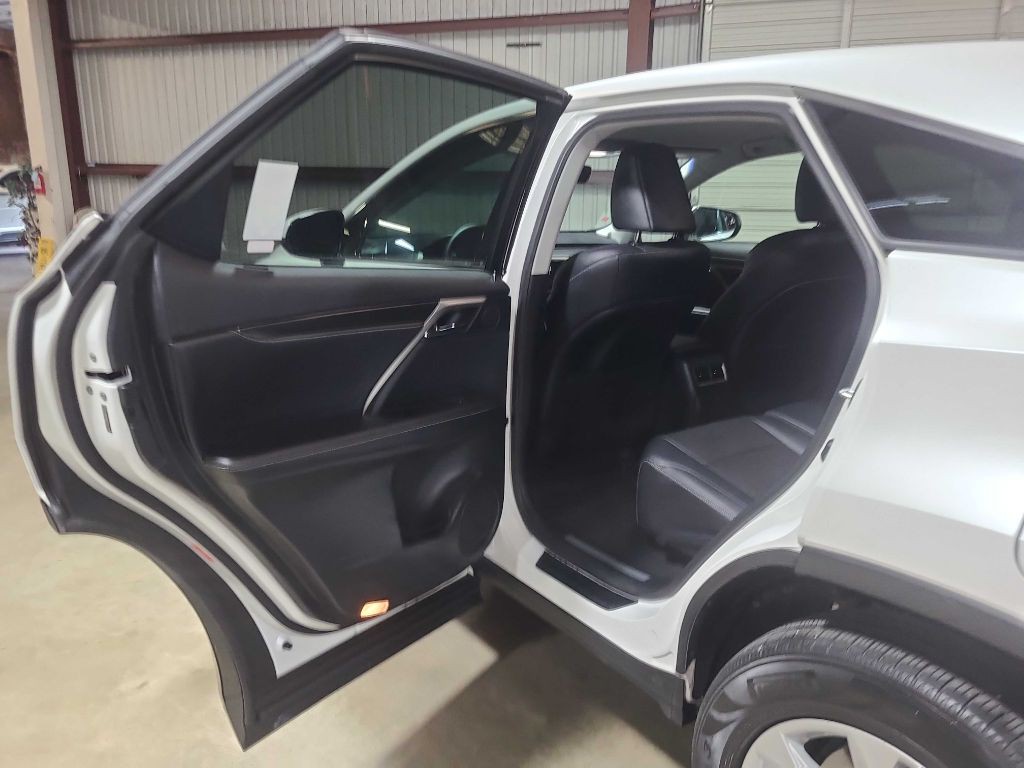 2016 Lexus RX Image 23