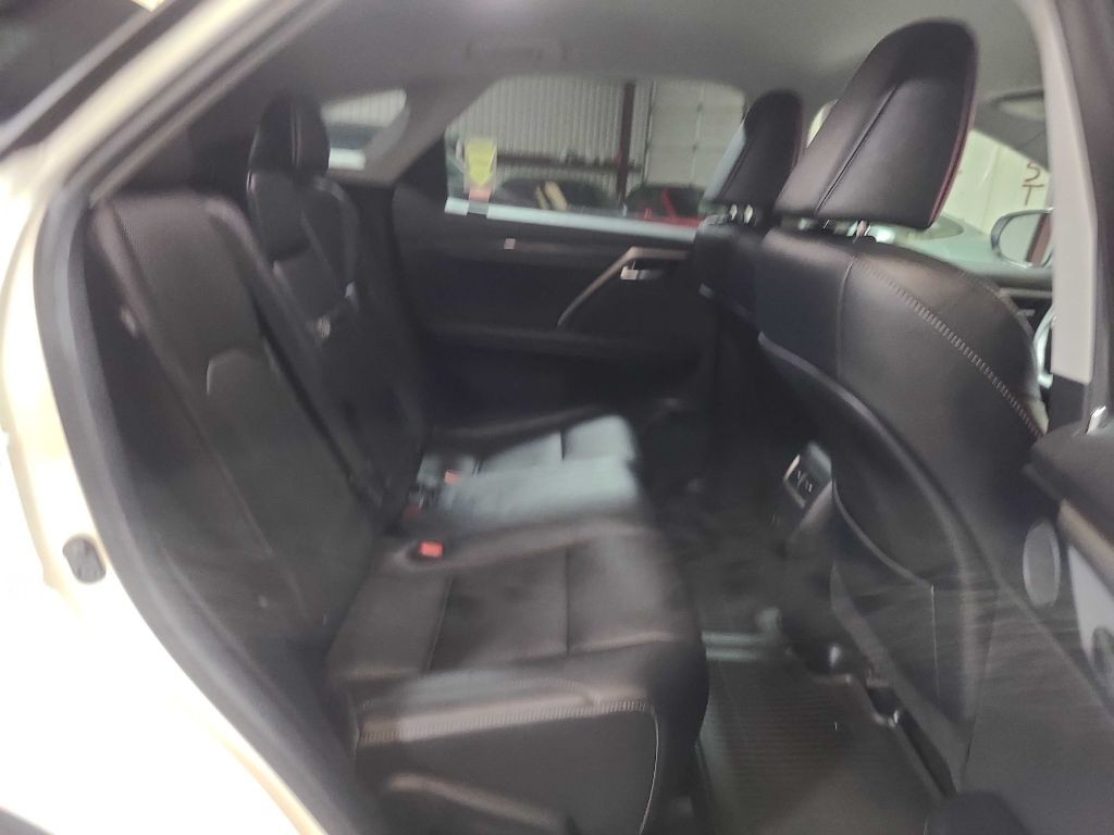 2016 Lexus RX Image 29