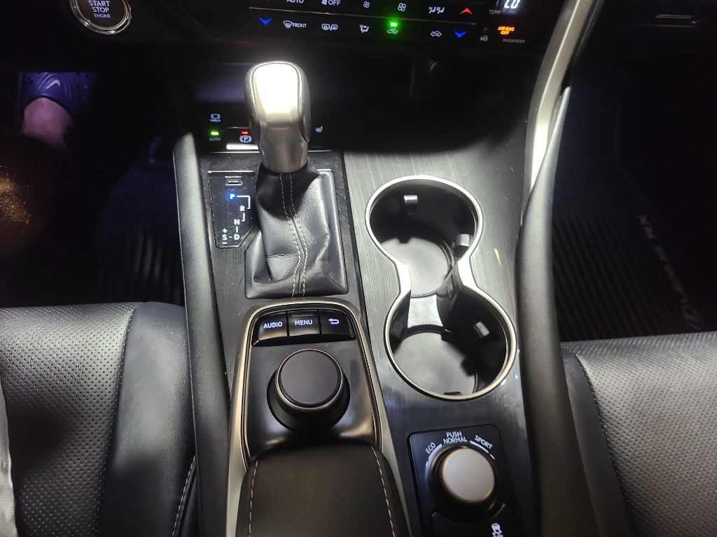 2016 Lexus RX Image 43