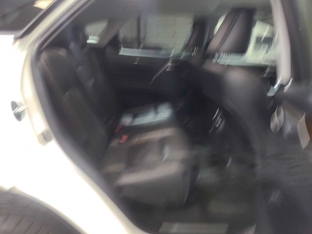 2019 Lexus RX Image 29