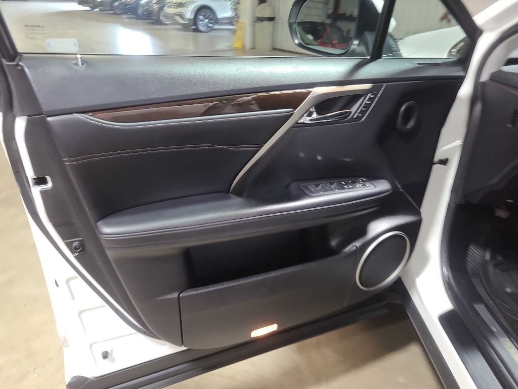 2019 Lexus RX Image 35