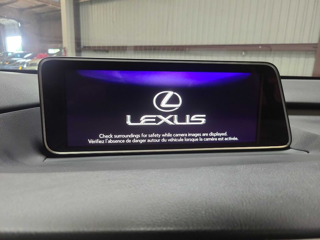 2019 Lexus RX Image 39