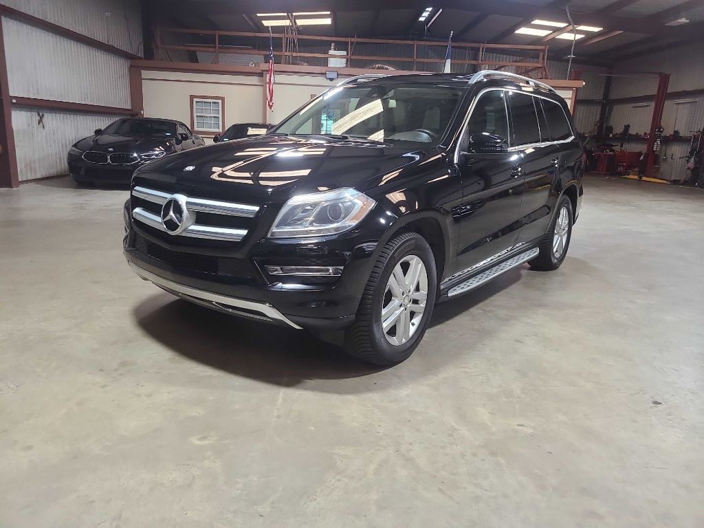 2015 Mercedes-Benz GL-Class Image 16