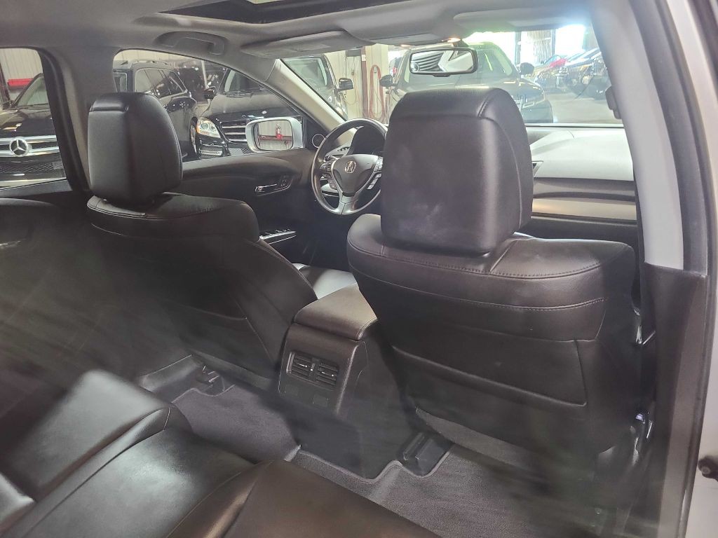 2017 Acura RDX Image 30