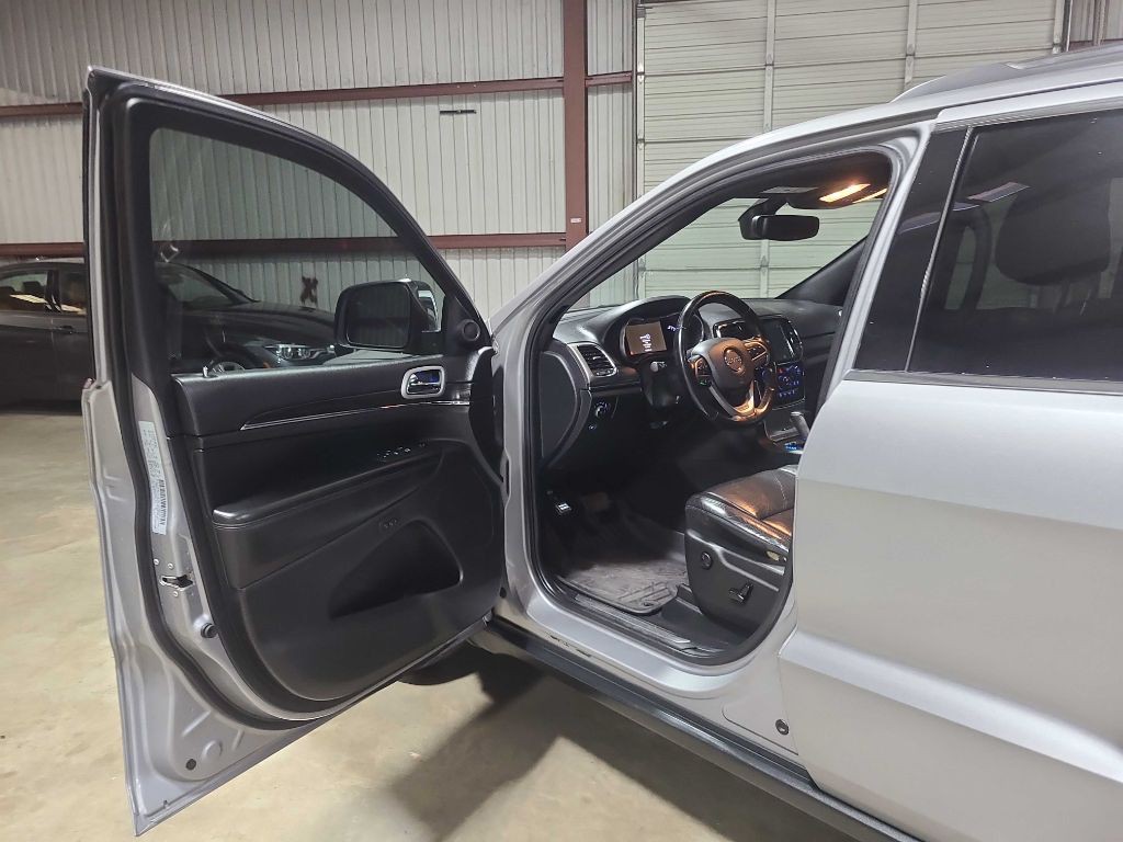 2020 Jeep Grand Cherokee Image 21