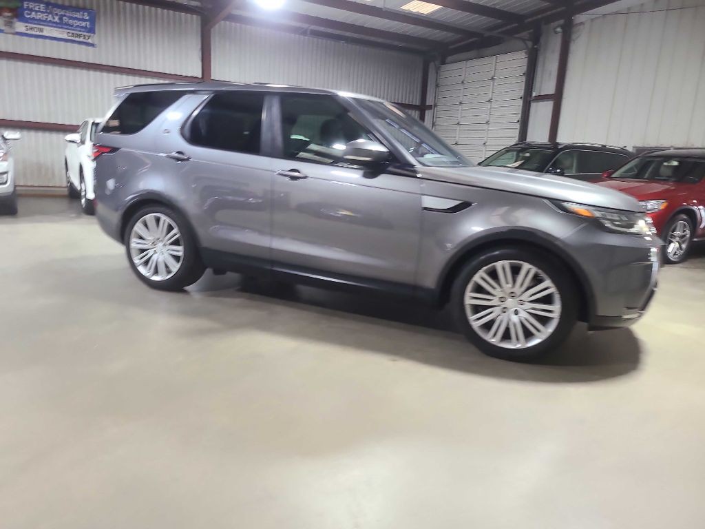 2017 Land Rover Discovery Image 4