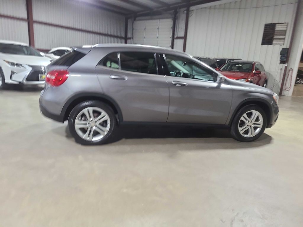 2015 Mercedes-Benz GLA-Class Image 6