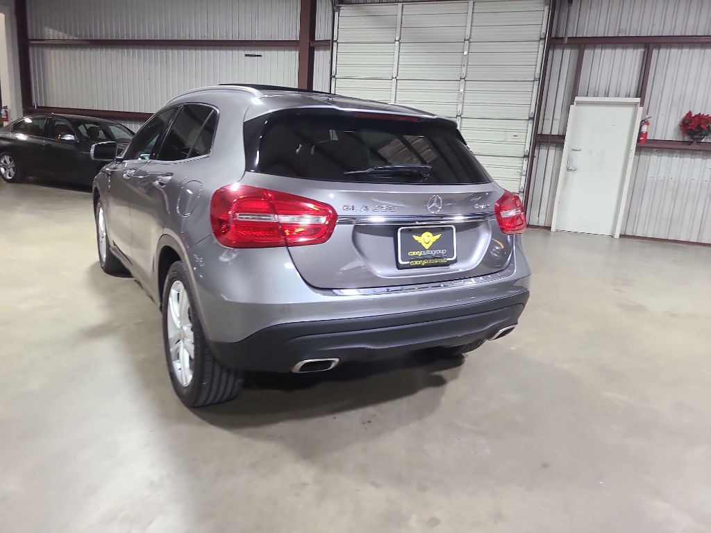 2015 Mercedes-Benz GLA-Class Image 10