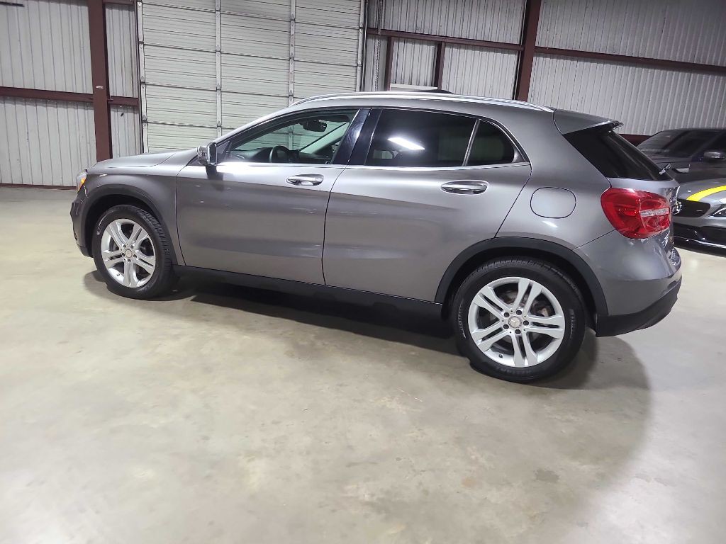 2015 Mercedes-Benz GLA-Class Image 12