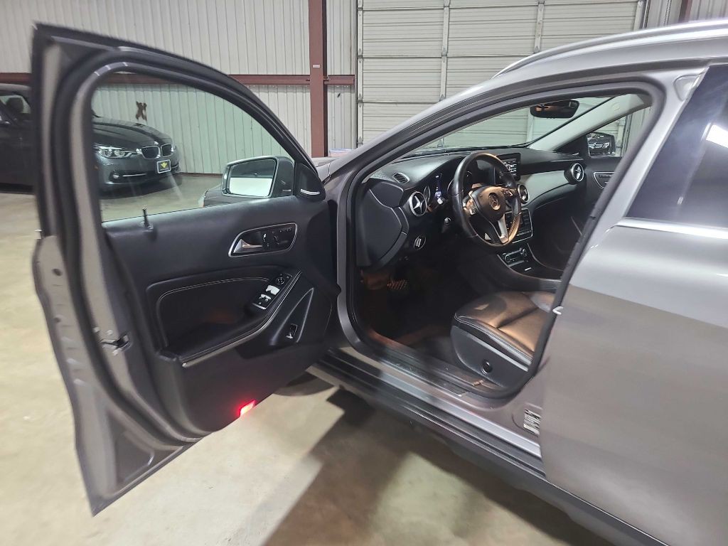 2015 Mercedes-Benz GLA-Class Image 22