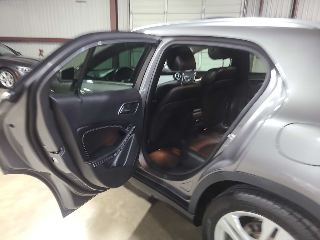 2015 Mercedes-Benz GLA-Class Image 24