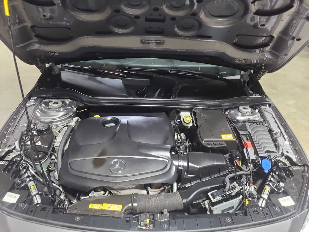 2015 Mercedes-Benz GLA-Class Image 50