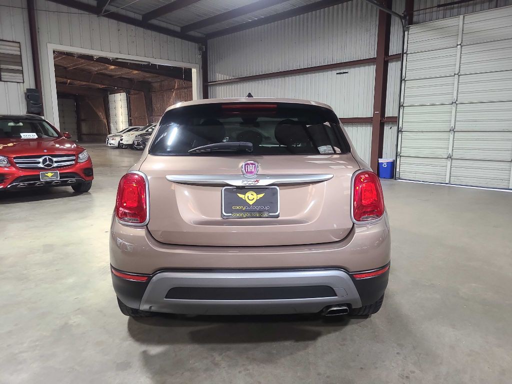 2017 FIAT 500 Image 8