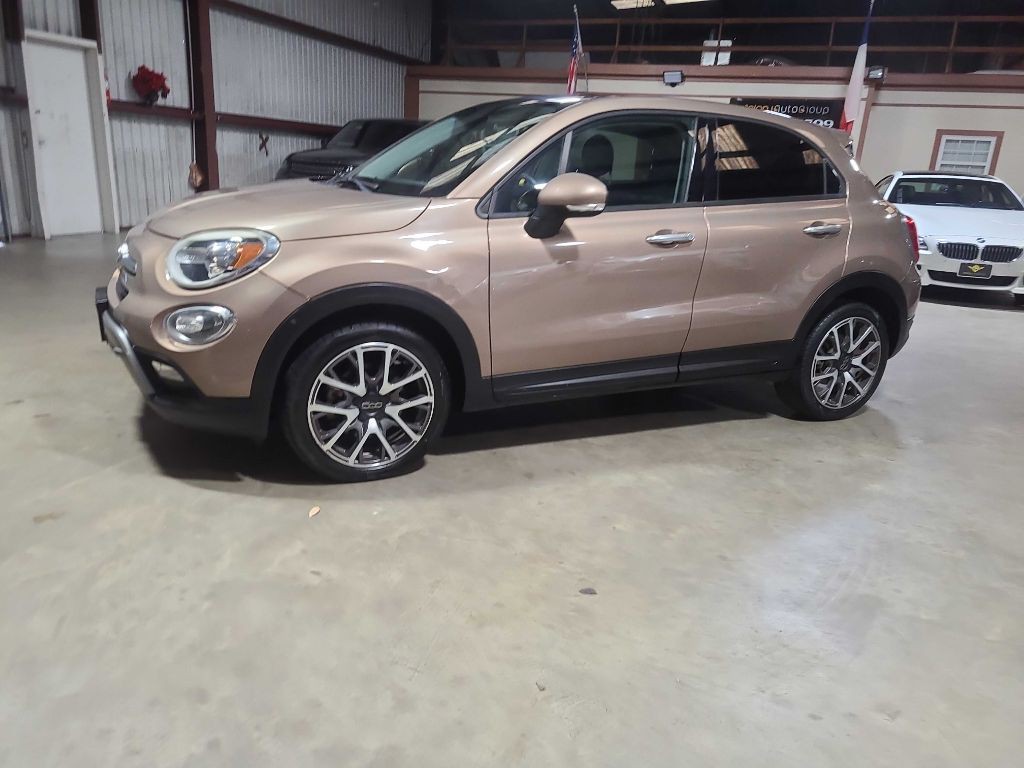 2017 FIAT 500 Image 13