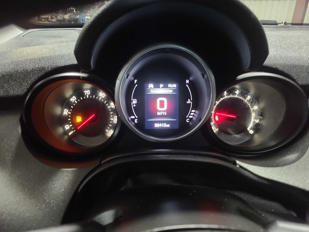 2017 FIAT 500 Image 34