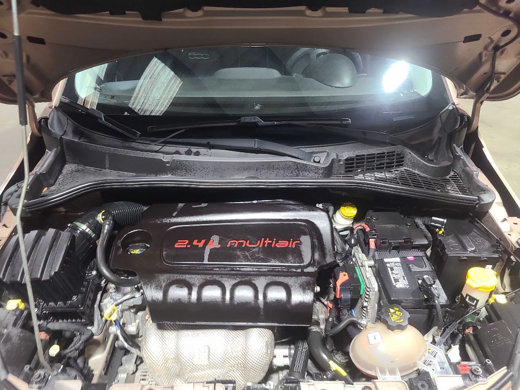 2017 FIAT 500 Image 47